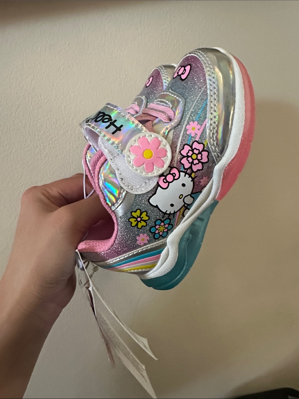 NWT 7T toddler girls hello kitty sneakers - Picture 5 of 5
